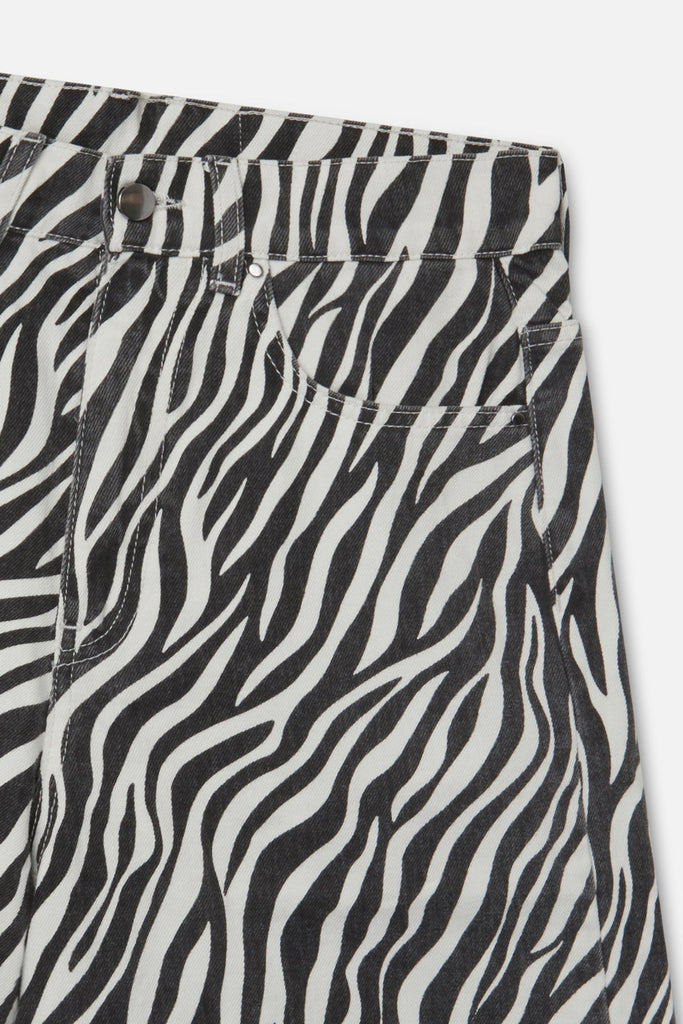 Jumbo Zebra Shorts