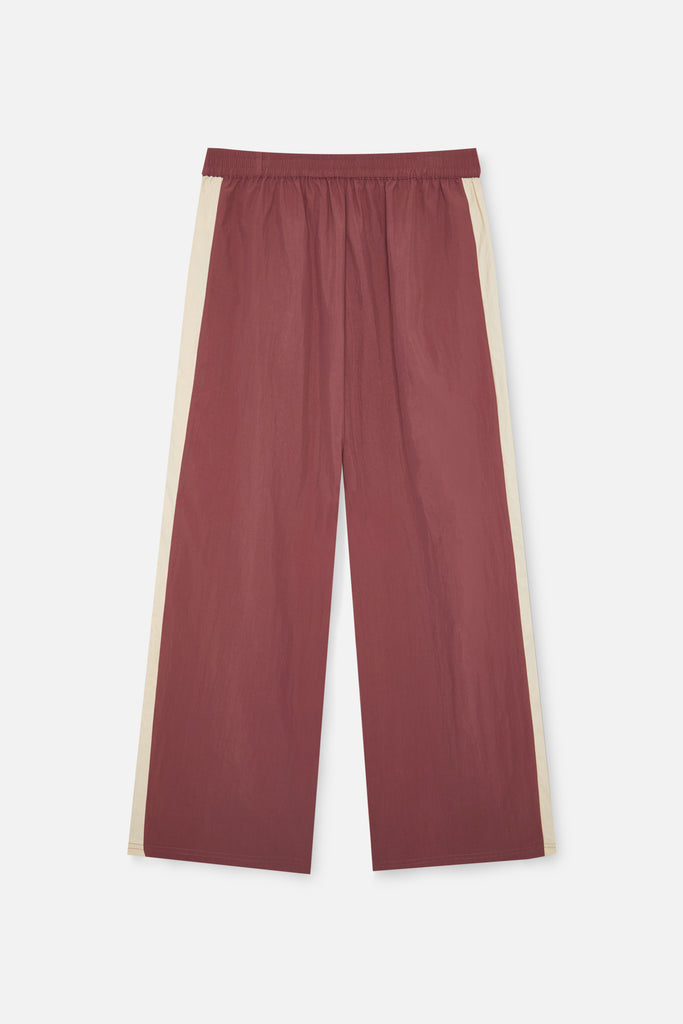 Sports Tech Burgundy Pants