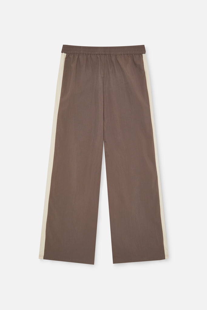 Sports Tech Brown Pants