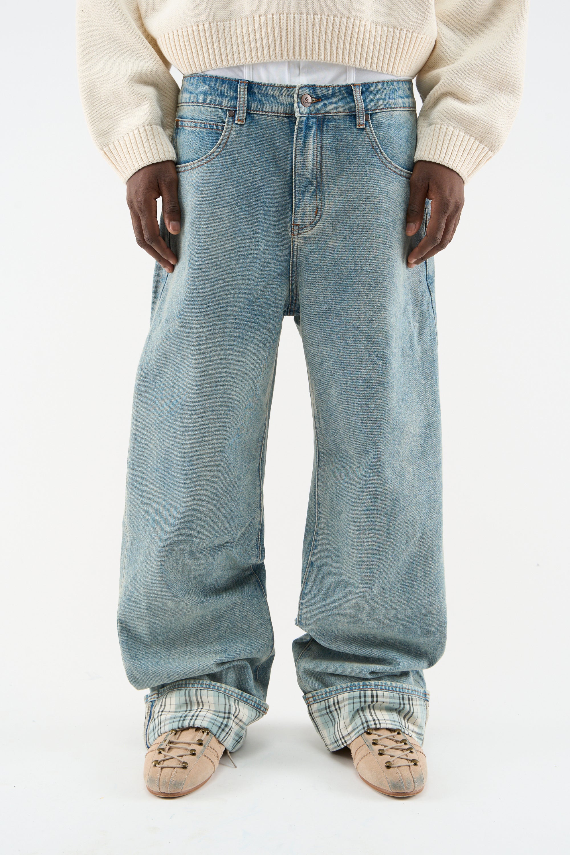 Oak Light Blue Pants