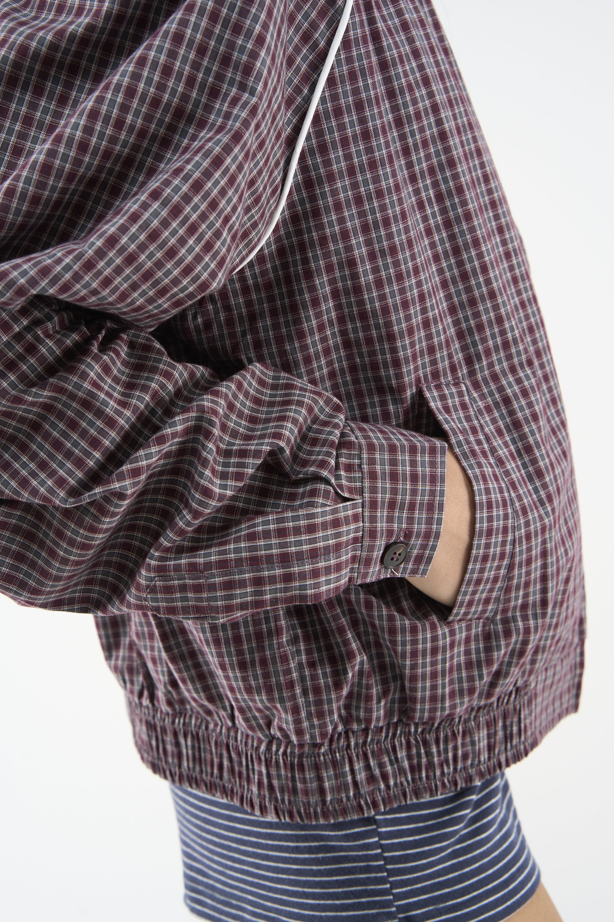 Chamise Checkered Burgundy Zipper