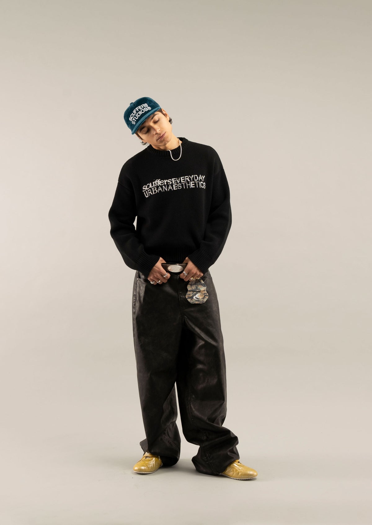 Essential Black Knit – Scuffers