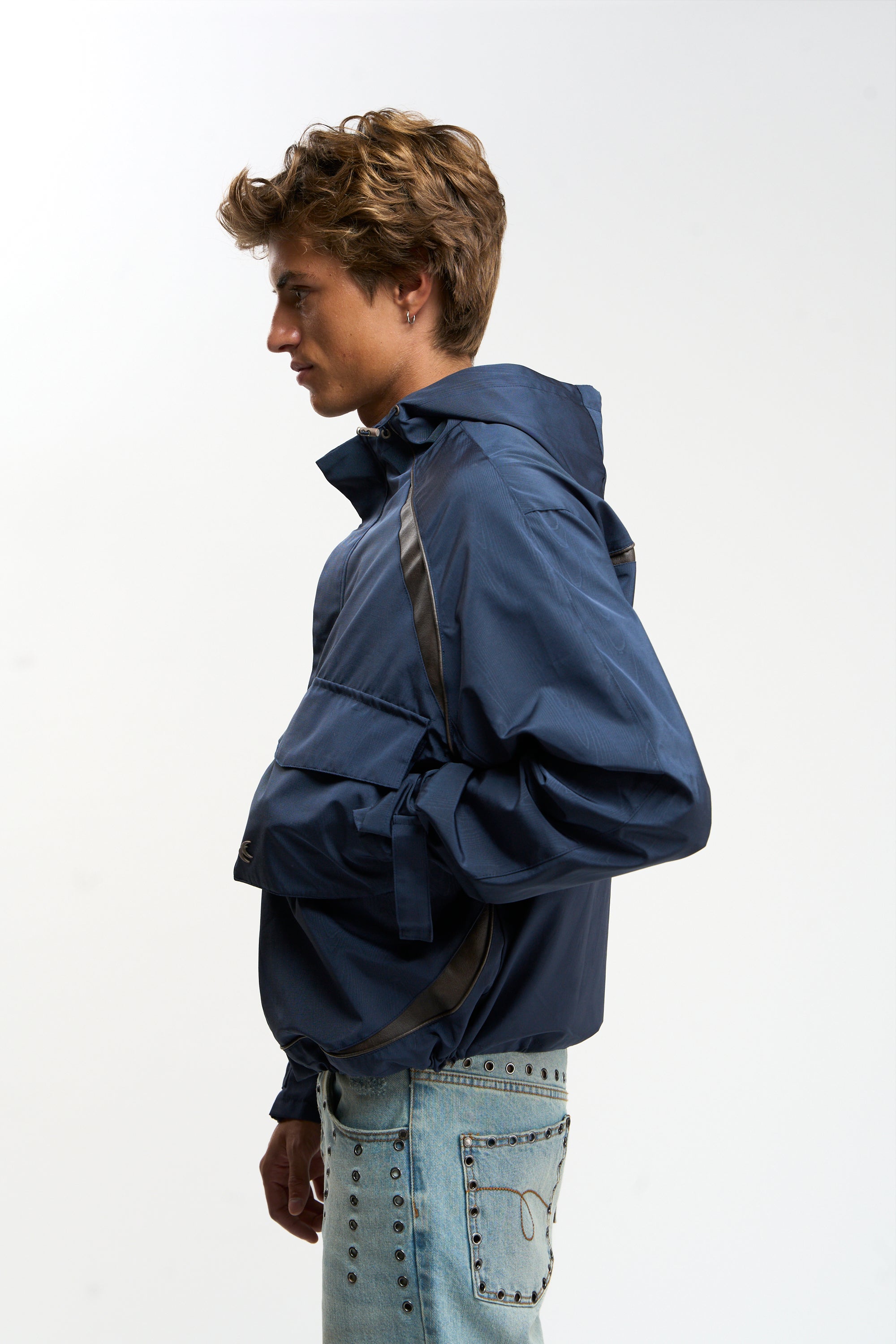 Woody Navy Essential Windbreaker