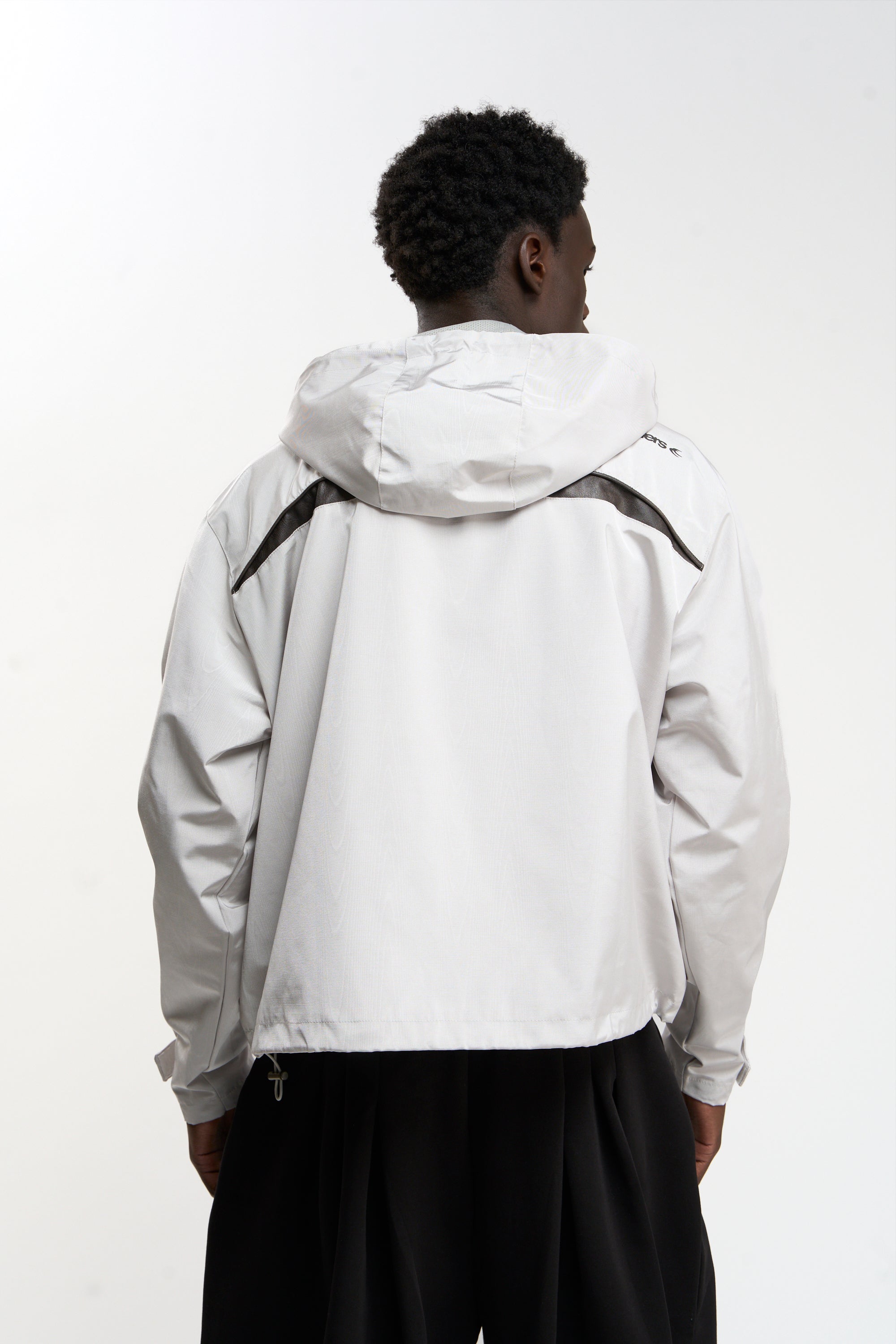 Woody Grey Essential Windbreaker
