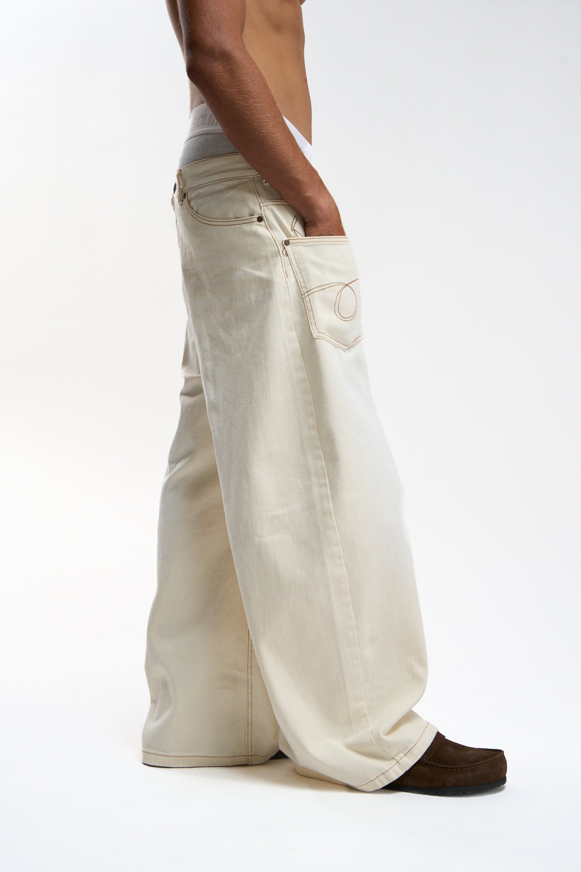 Check Ecru Pants