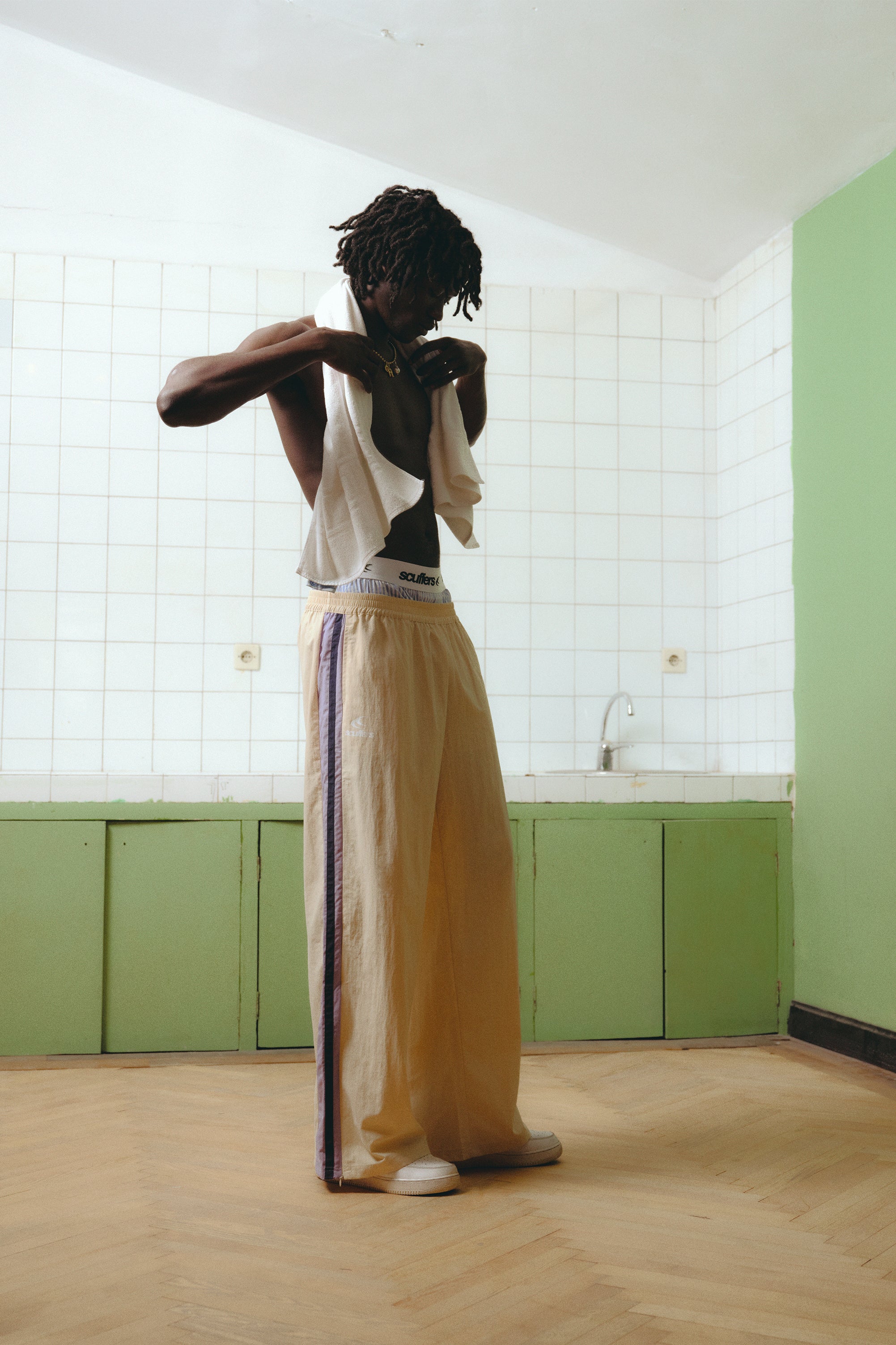 Sports Tech Beige Pants