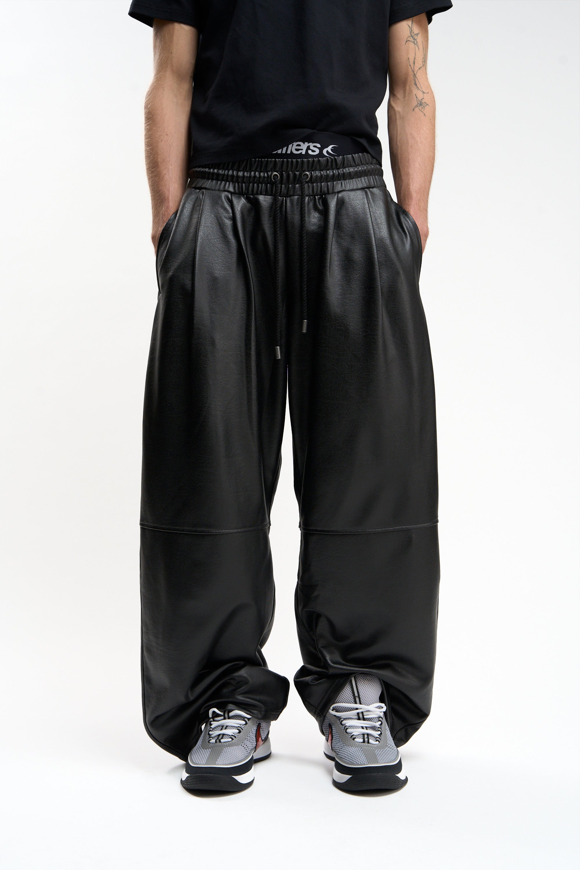 Cuir Black Pants