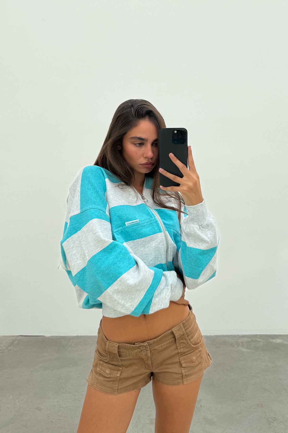 Club Turquoise Zipper