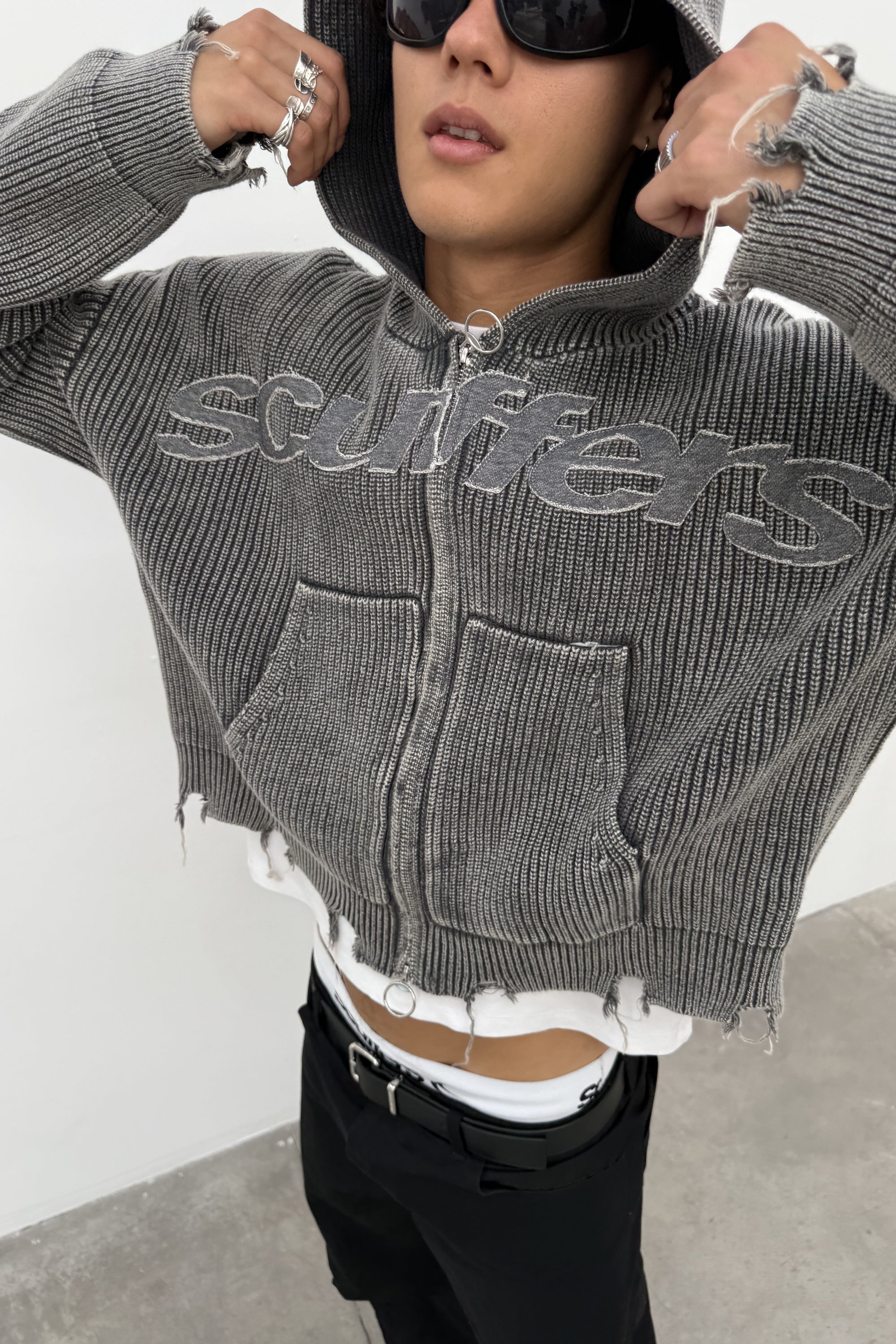 New Light Dark Buzz Knit Zipper - Knitwear | Scuffers