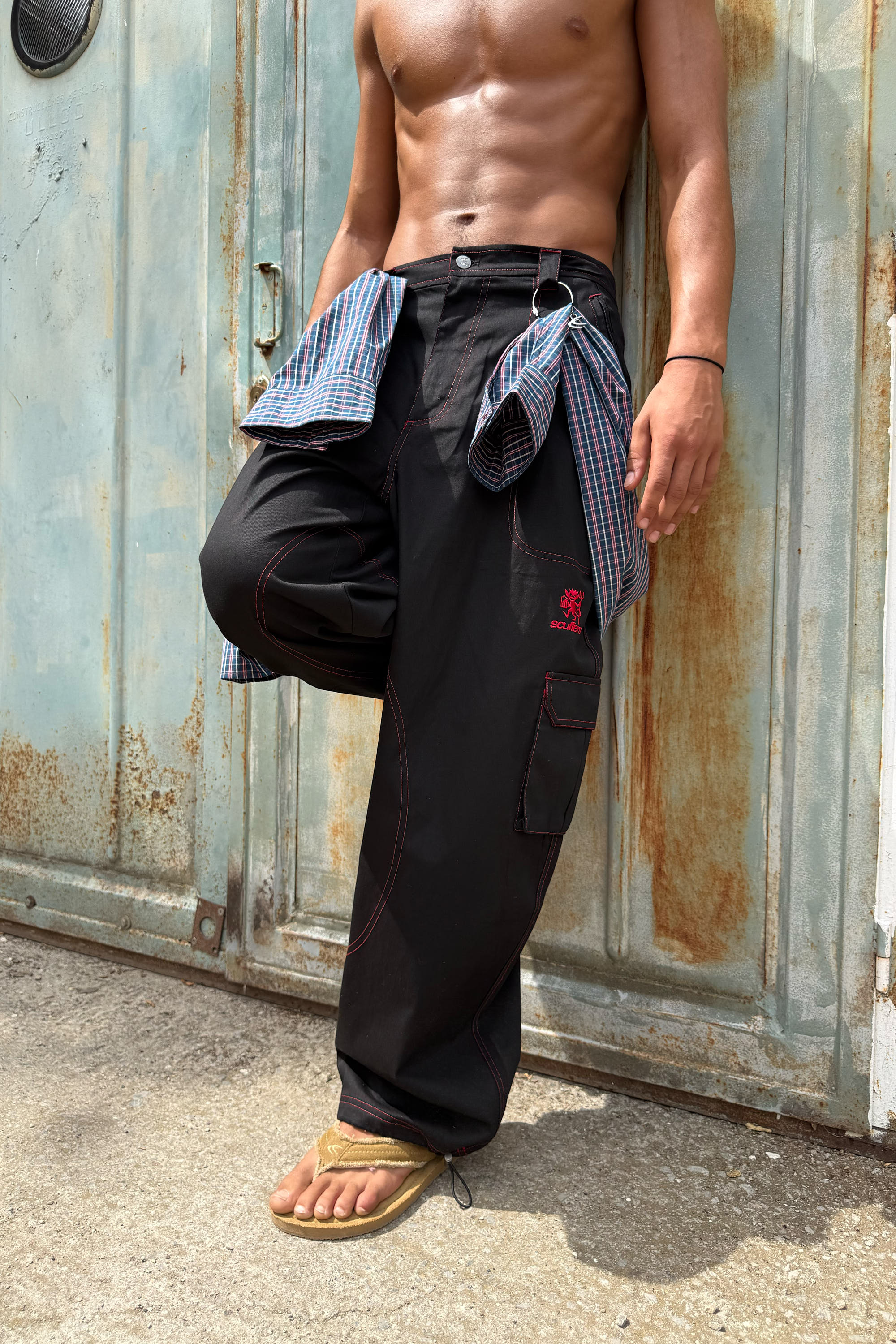 Cross Dark Pants – Scuffers