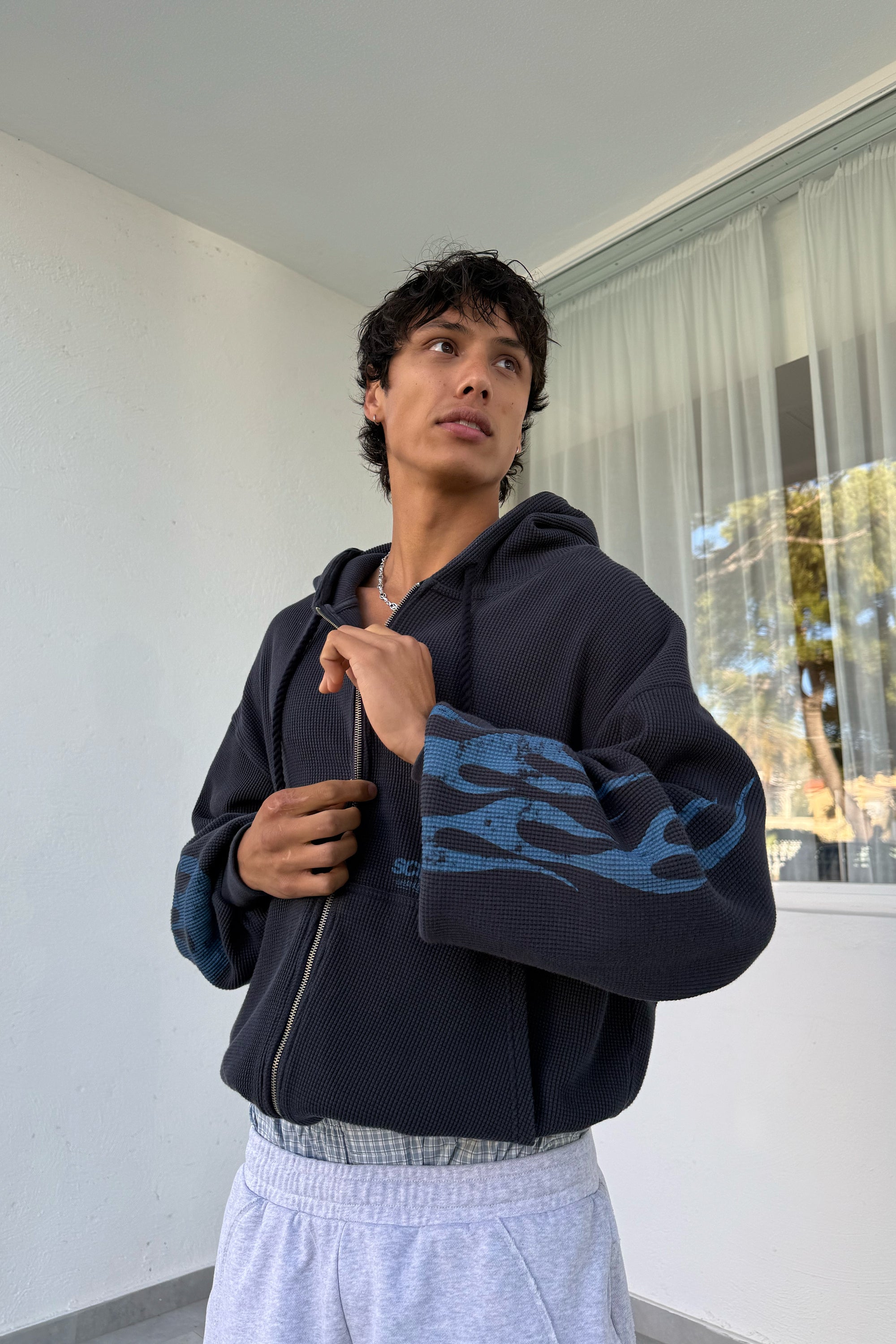 Flame Navy Zipper – Scuffers
