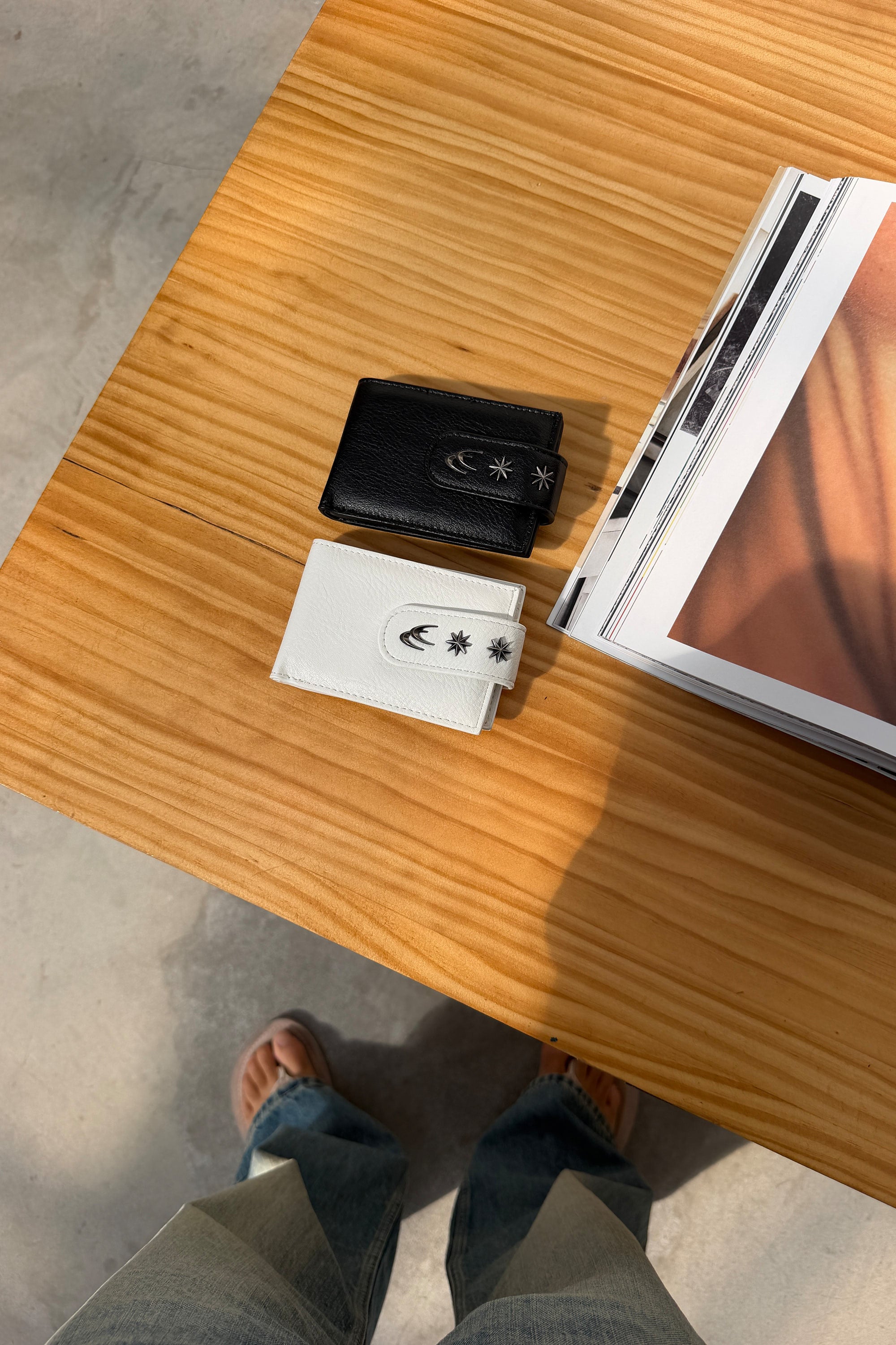 Night White Wallet