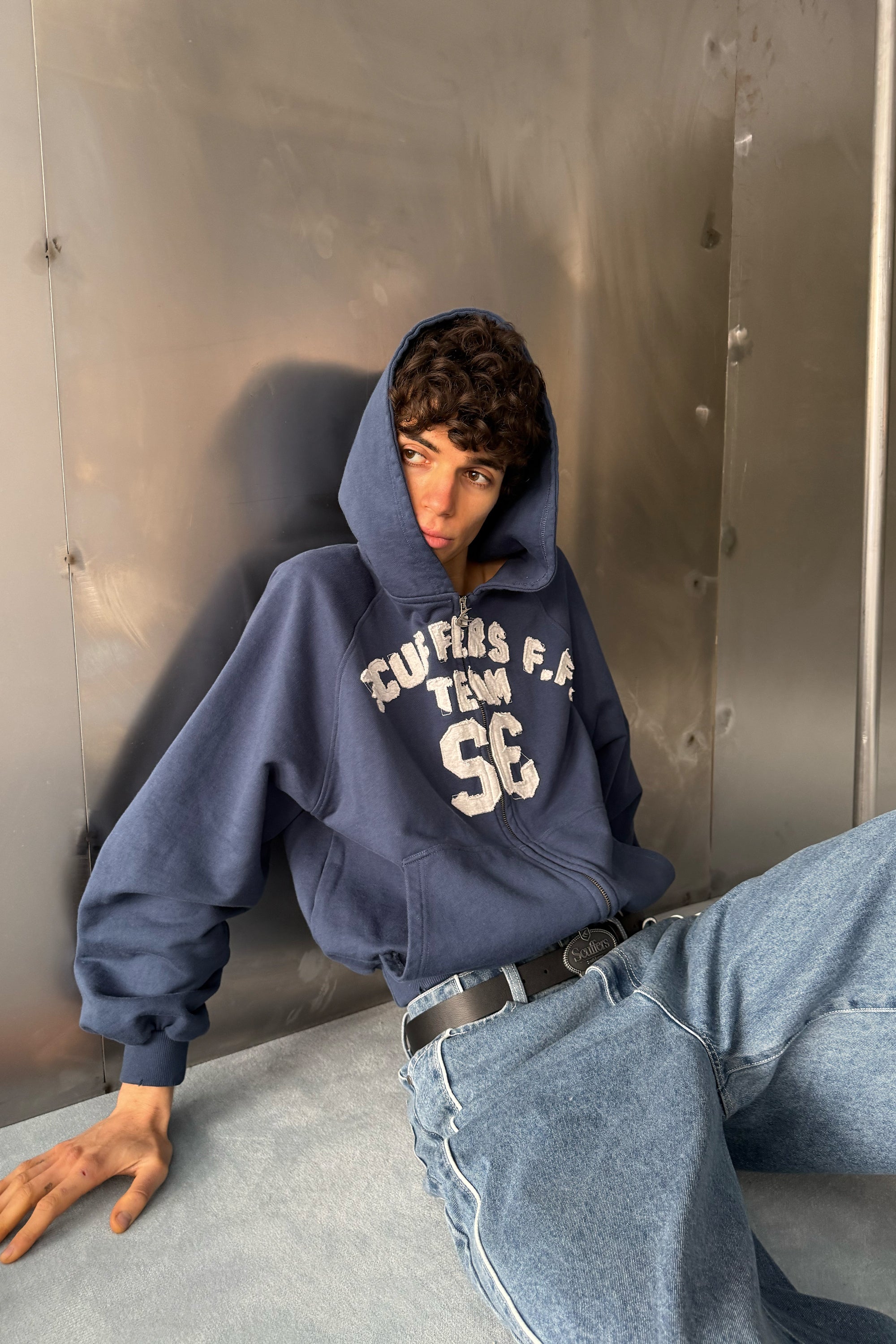 Omega Navy Zipper – Scuffers