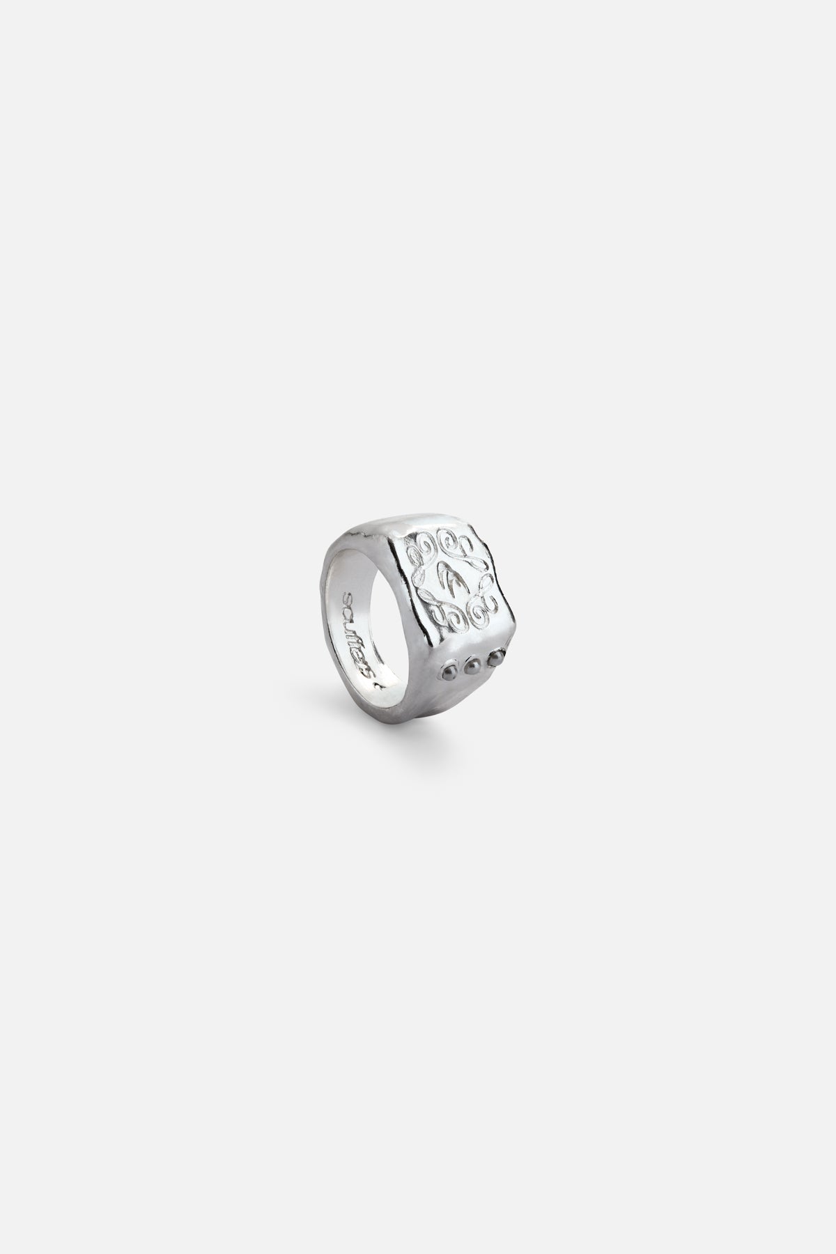 Love AG Ring