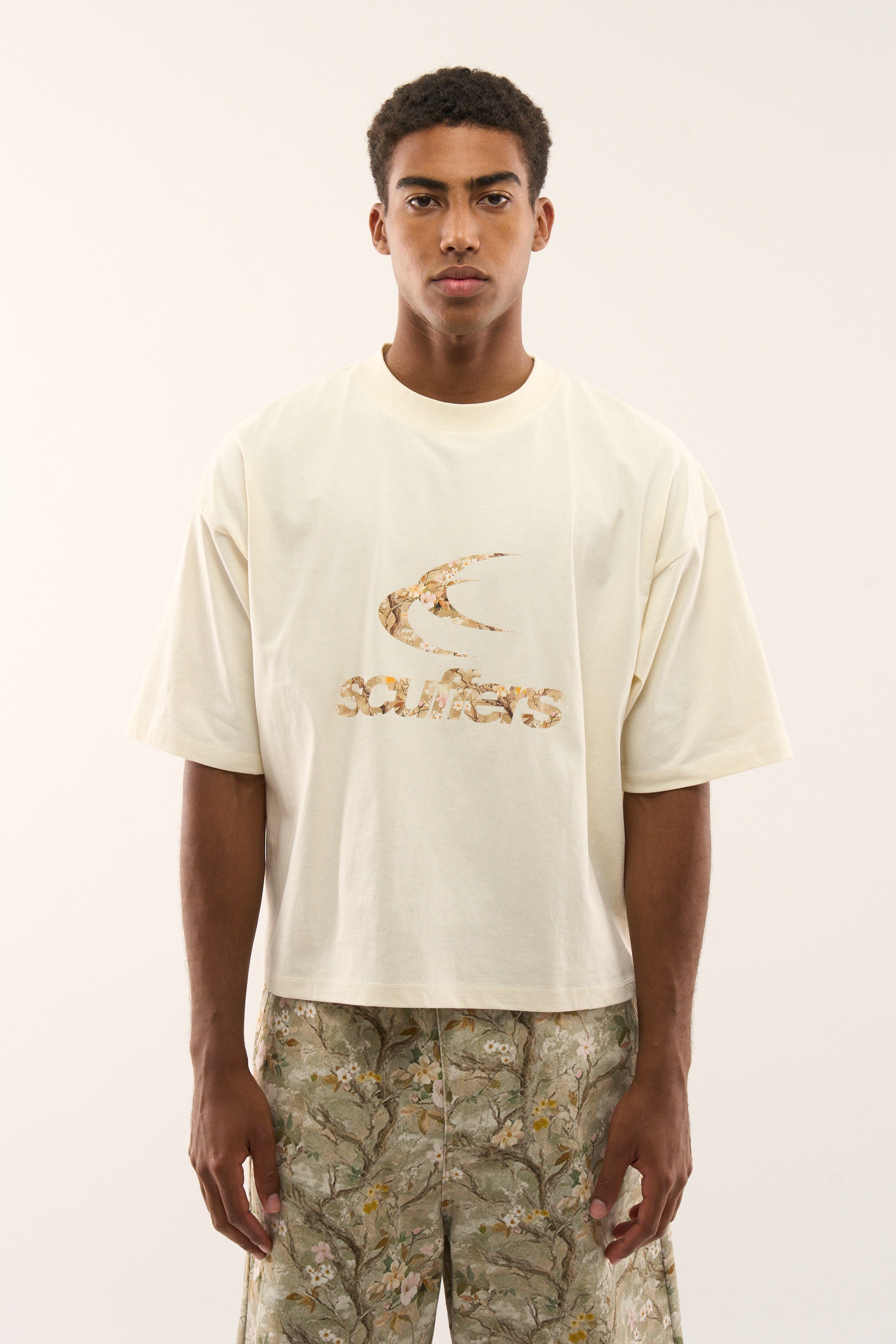 Real Flower Ecru T-Shirt