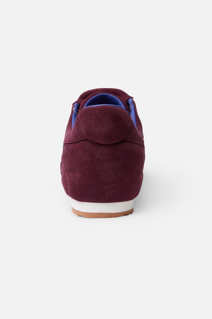 Iconic Suede Burgundy Sneaker
