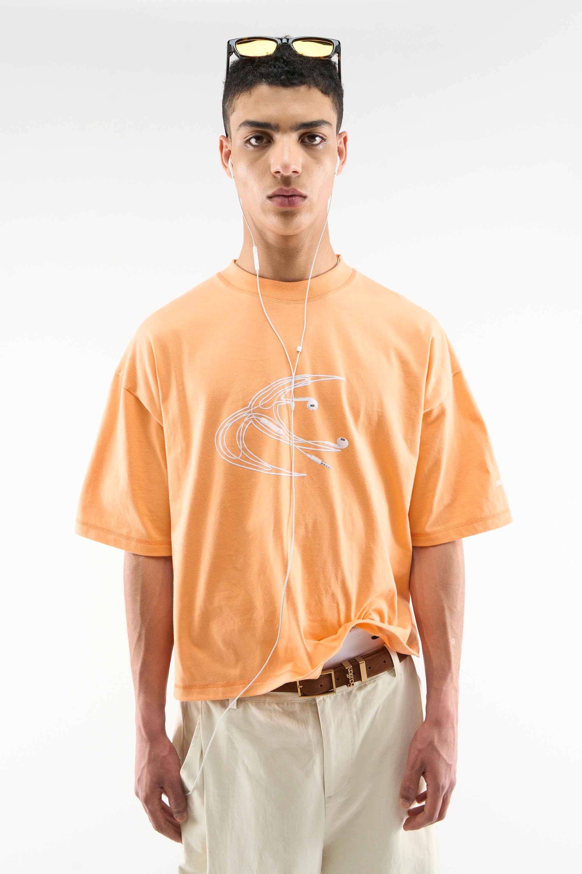 Earphones Orange T-Shirt – Scuffers